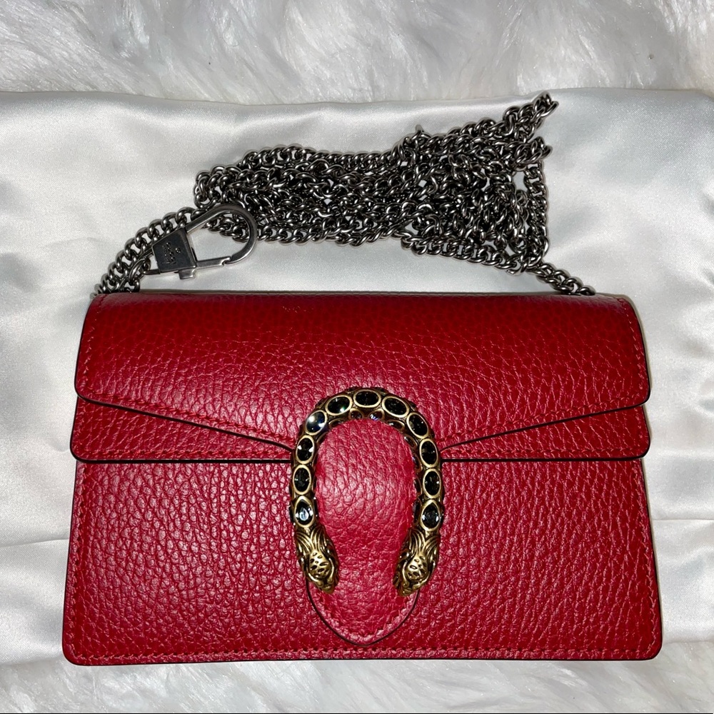 Gucci Red Mini Bag with Gold Accent - Picture 2 of 8